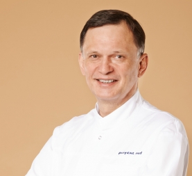 Dr Dariusz Mateńko